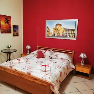 enzomarys-apartment.sicilyhotelsitaly.net/